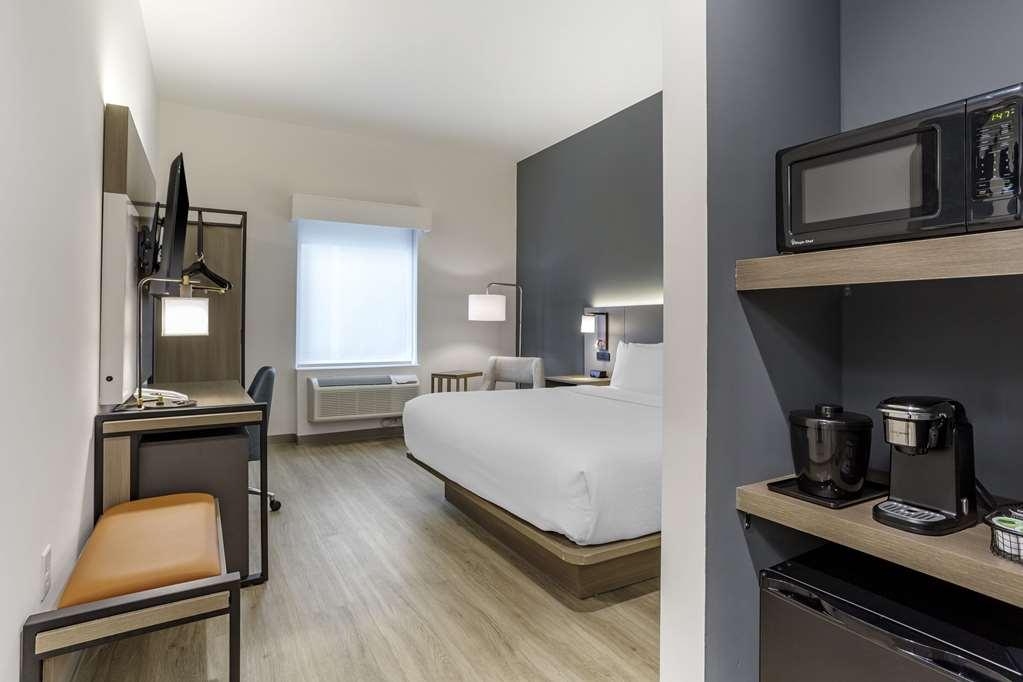 Comfort Inn & Suites Newark Liberty International Airport Ruang foto