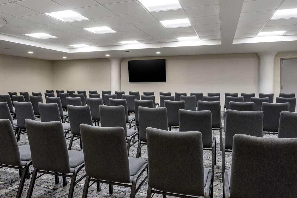 Comfort Inn & Suites Newark Liberty International Airport Fasilitas foto